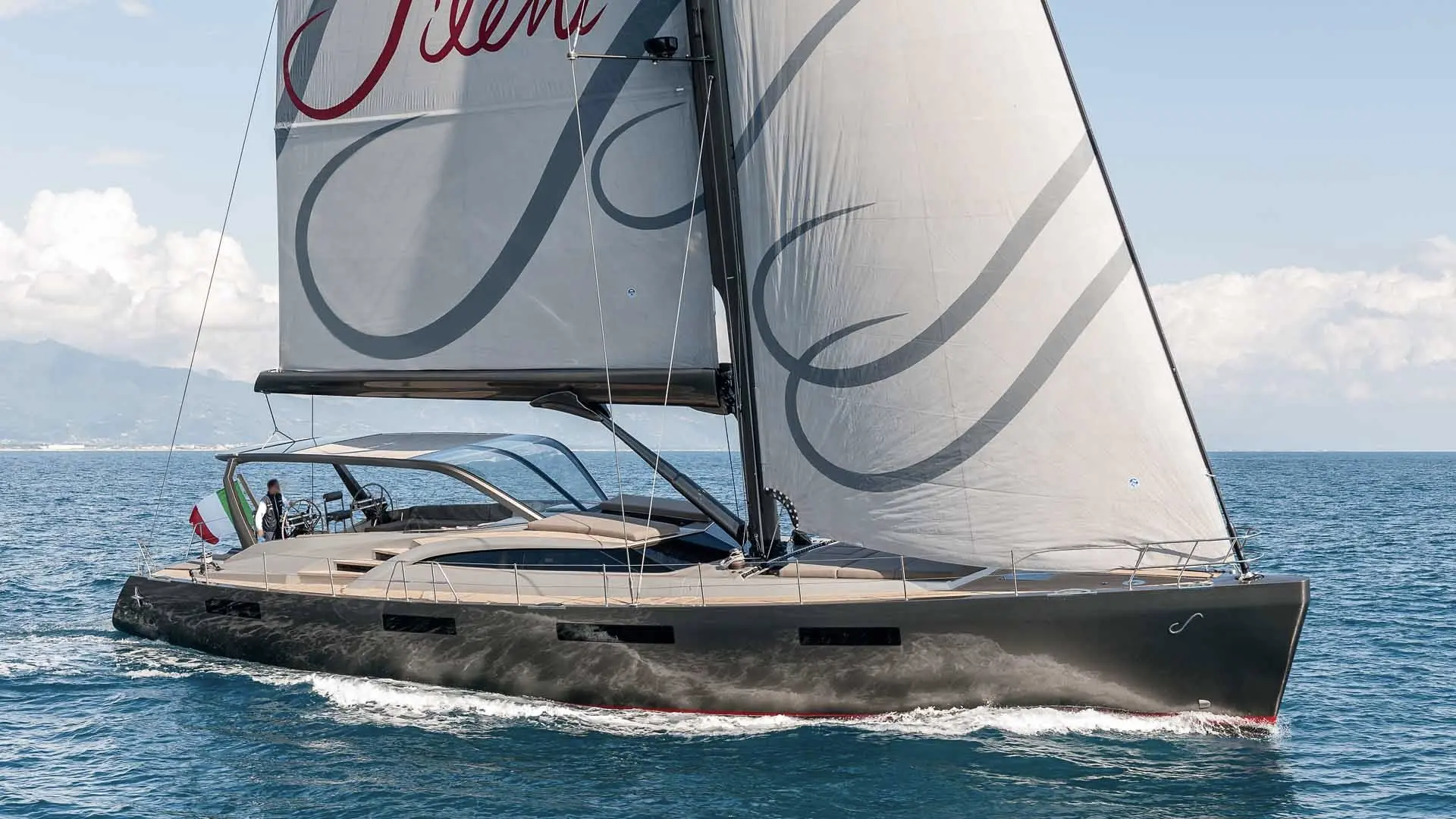 Admiral Silent 76 sailing yacht underway and represented for sale by Alvea Yachts
