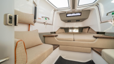 Axopar 37 Cross Cabin