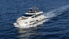 Ferretti 780
