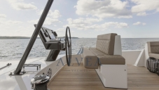 Moon Yacht 60 Fly