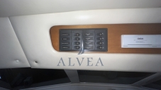 Riviera 48 Flybridge